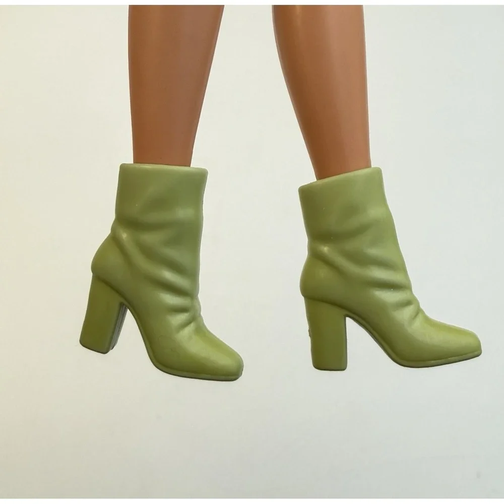 1999‎ Corduroy Cool Barbie/Teresa Doll Shoes-Sage Dusty Green Heel Ankle Boots